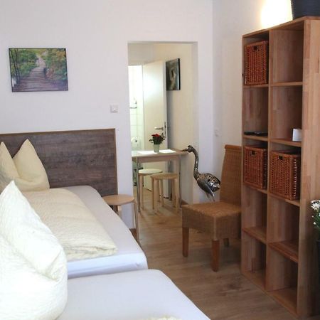 Easy Stay Apartment Oberboihingen Bagian luar foto